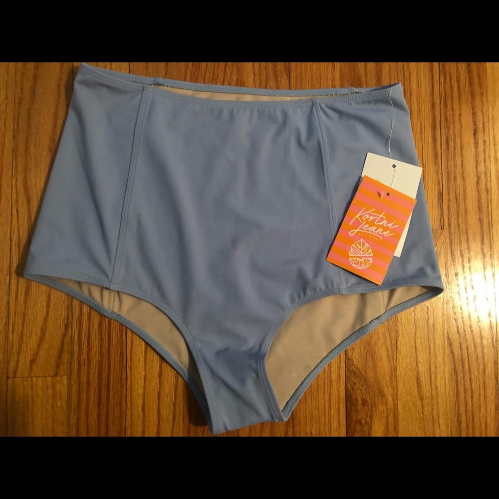 Kortni Jeane Blue Fog bottoms size Large